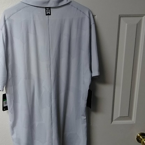 Mens top - Picture 9 of 9